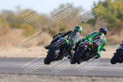 media/Dec-18-2022-SoCal Trackdays (Sun) [[8099a50955]]/Turn 7 Backside (1125am)/